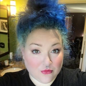 Meet your Posher, Chelsey